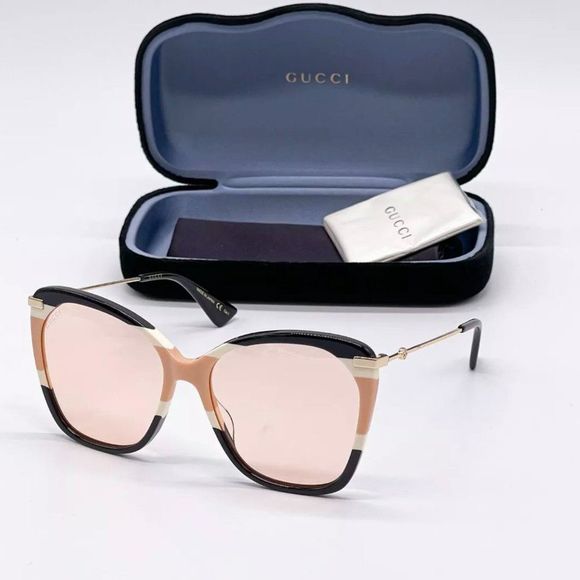 Sale! New Gucci Women's 56mm Black and Beige Sunglasses! - Picture 1 of 8